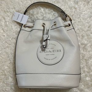 BRAND NEW Coach Dipsy Draw Bag Color Chalk